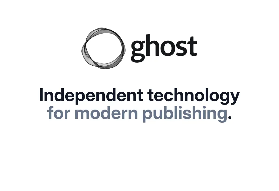 Ghost vs WordPress: Duel CMS Kekinian, Mana yang Cocok Buat Kamu? (Plus Intip Tech Stack-nya!)