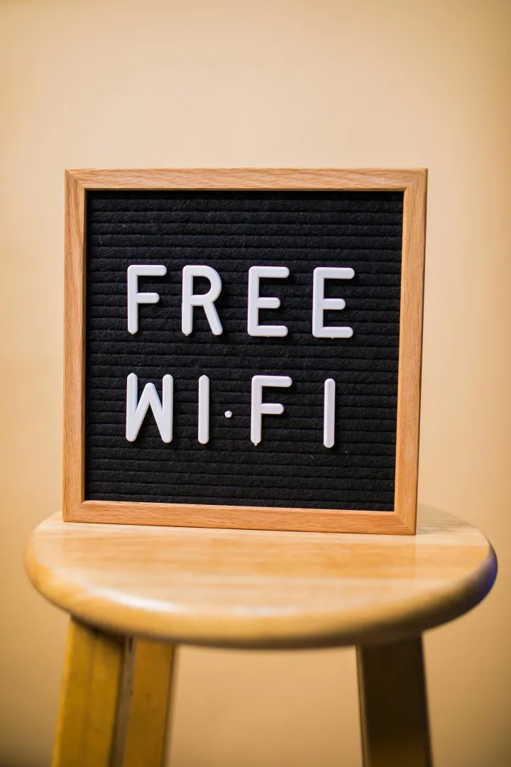 Awas Ketipu! Ini Dia Cara Aman Pakai Wi-Fi Gratis